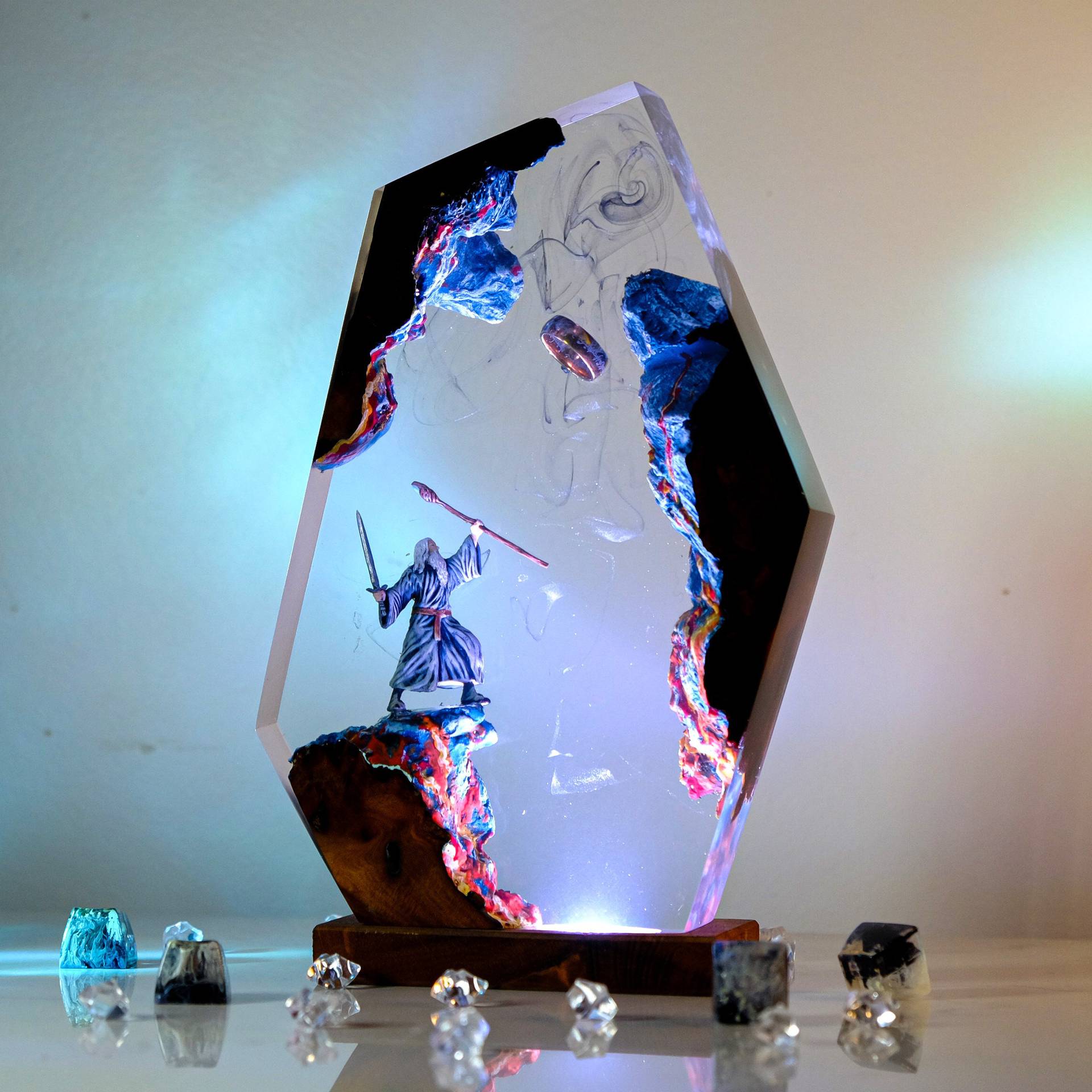 Lampu Resin Figur Adegan Film  - Home Decor Product ulasan dan harga