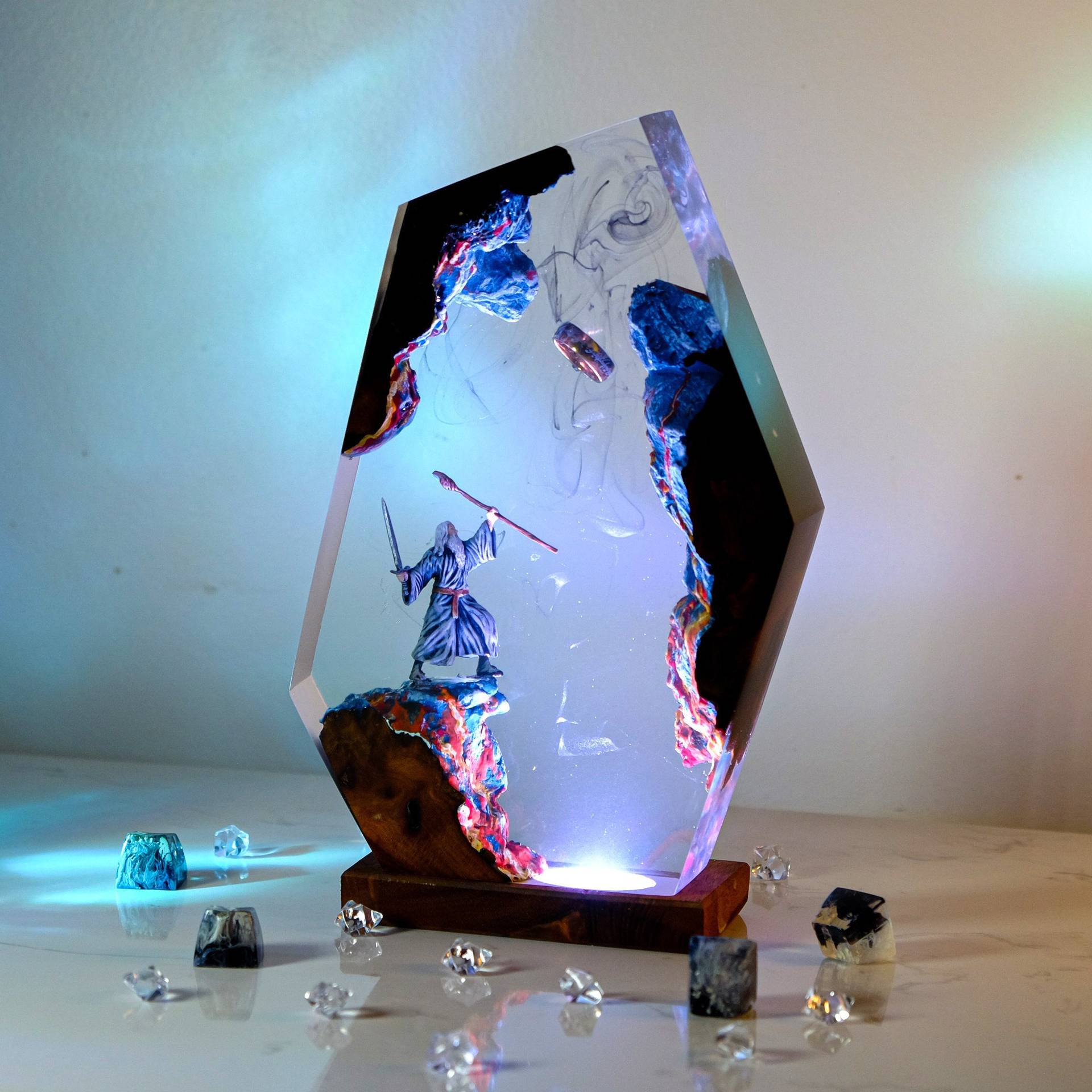 Lampu Resin Figur Adegan Film  - Home Decor Product ulasan dan harga